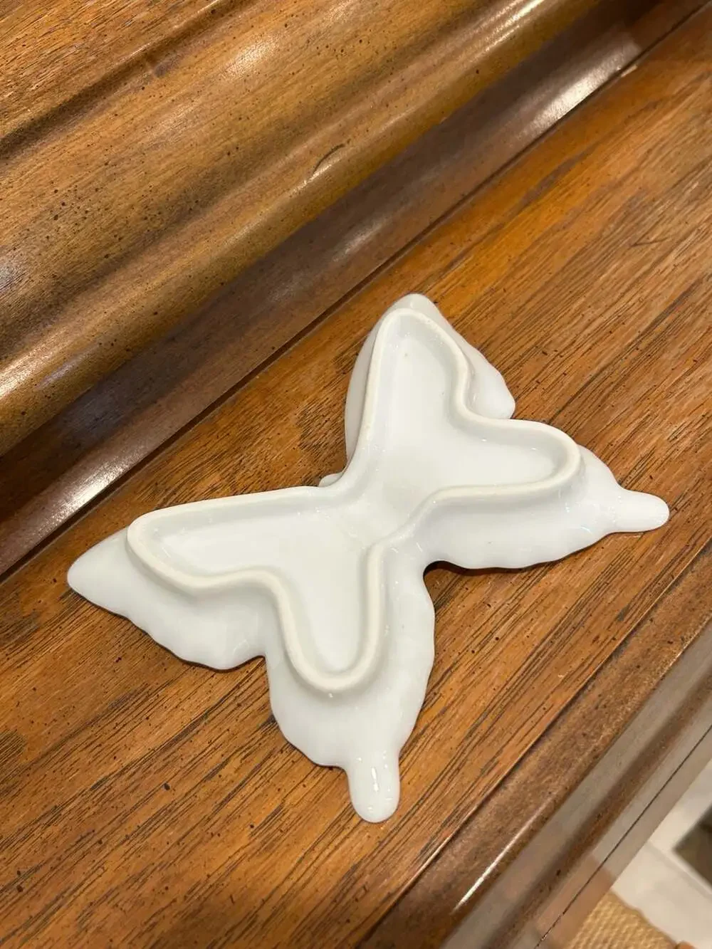 White Porcelain Butterfly Shaped Trinket Tray Ring Bowl